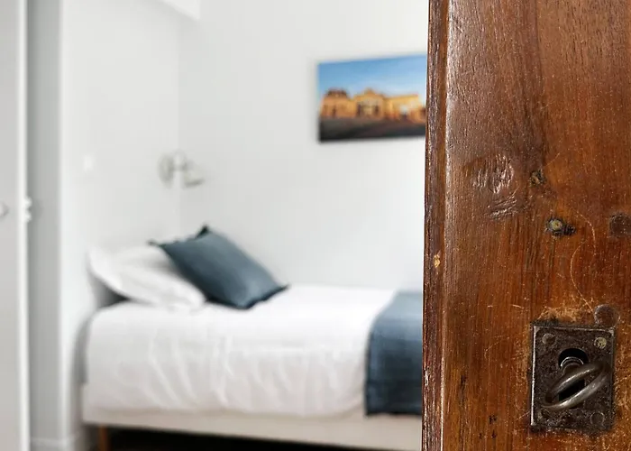 La Petite Fontaine * Senlis (Oise)